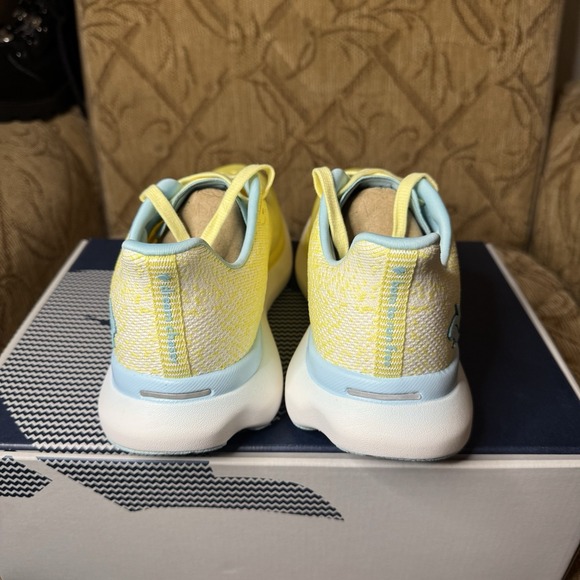 Rabbit Dream Chaser Womens Size 8.5 Yellow Blue Athletic Running Shoes Sneakers - Picture 6 of 8